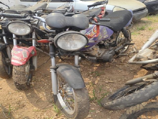 Lote 74 · HONDA/CG 125 TITAN 1998 — sucata