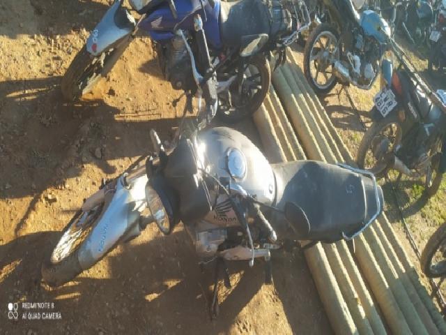 Lote 15 · HONDA/CG 150 Titan Esd 2008 — Sucata