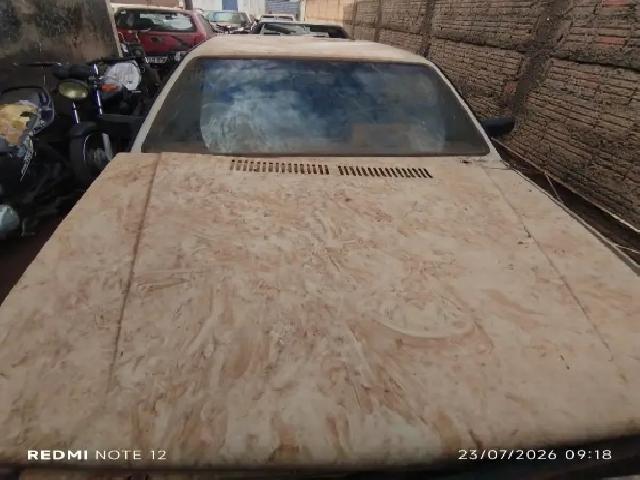 Lote 52 · VW/GOL CL 1989 — sucata