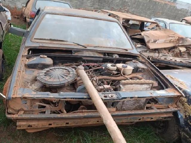 Lote 50 · VW/VOYAGE GL 1989 — sucata
