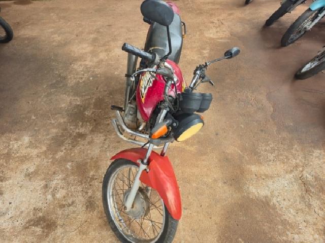 Lote 37 · HONDA/CG 125 Titan Kse 2003 — Sucata