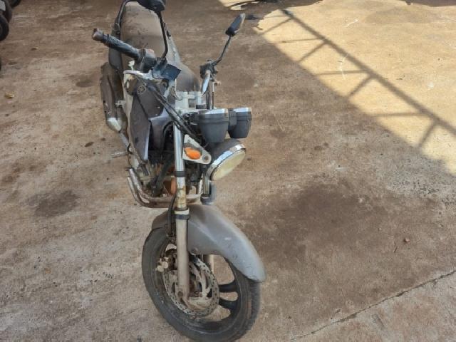 Lote 23 · YAMAHA/FAZER YS250 2006 — conservado