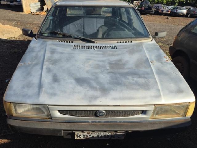 Lote 44 · Fiat/Uno Mille EX 2000 — Sucata