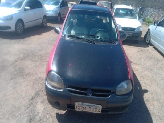 Lote 20 · GM/CORSA WIND 1995 — conservado
