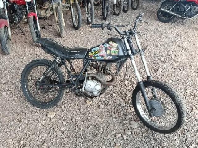 Lote 25 · HONDA/XL 125 S 1987 — sucata