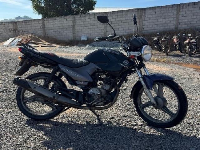Lote 11 · YAMAHA/FACTOR YBR125 E 2009 — conservado