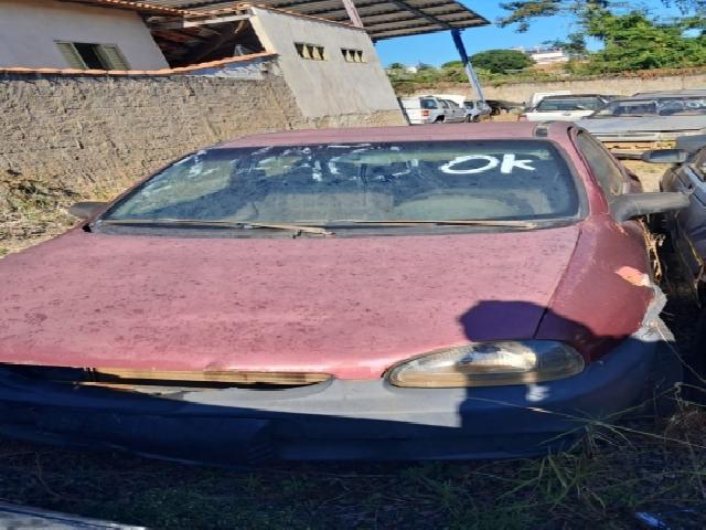 Lote 46 · GM/CORSA GL 1995 — conservado