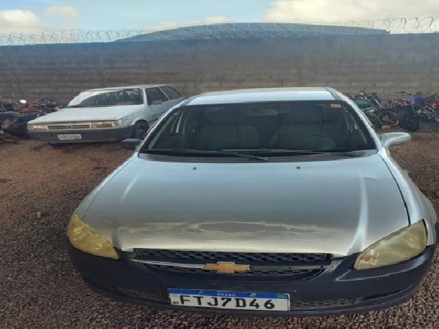 Lote 30 · I/Chevrolet Classic LS 2014 — Sucata