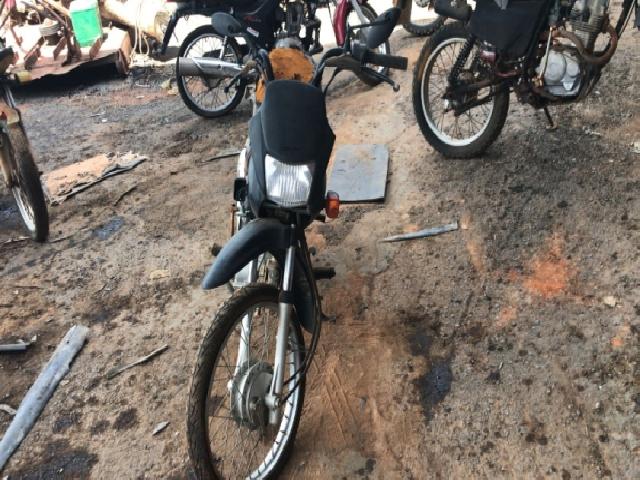 Lote 33 · HONDA/POP100 2010 — conservado