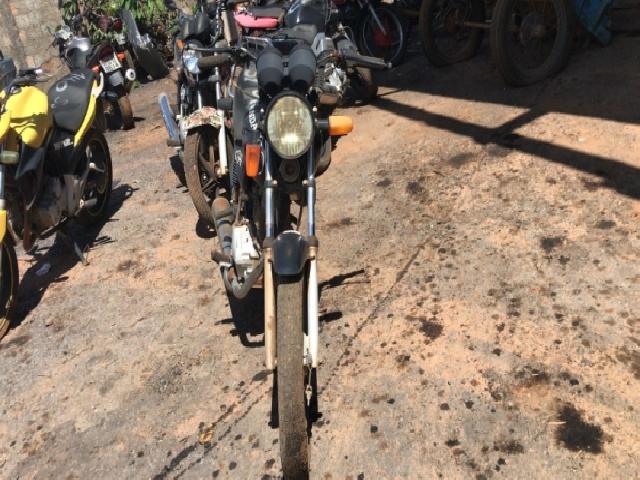 Lote 9 · HONDA/CG 125 FAN 2008 — conservado