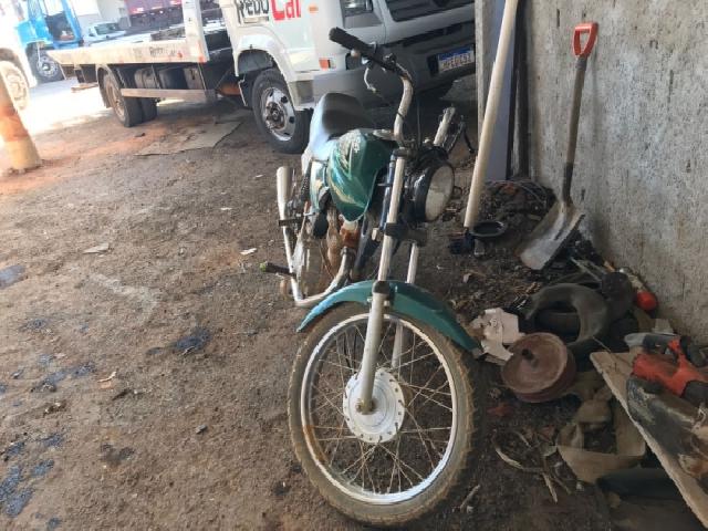 Lote 16 · HONDA/CG 125 TITAN KS 2003 — conservado