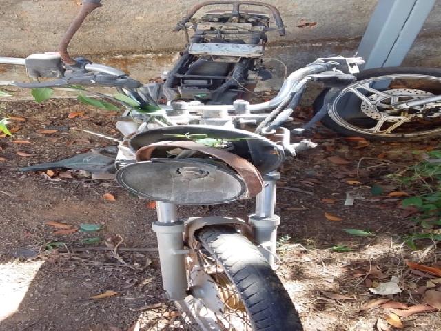 Lote 26 · YAMAHA/YBR 125K 2003 — sucata