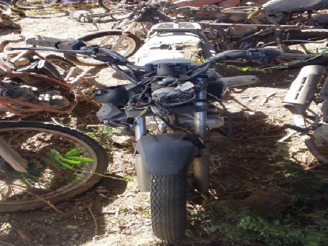 Lote 17 · SUNDOWN/MAX 125 SE 2009 — sucata