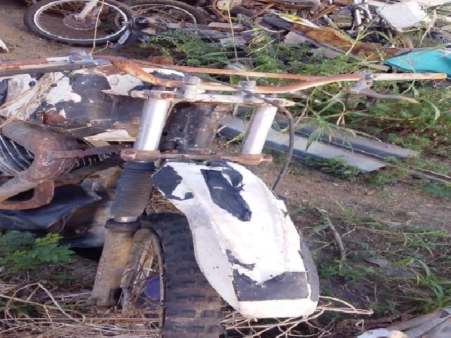 Lote 20 · Y/YAMAHA DT 180 N 1987 — sucata