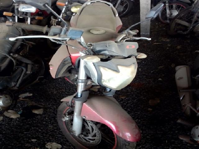 Lote 32 · YAMAHA/FAZER YS250 2014 — conservado