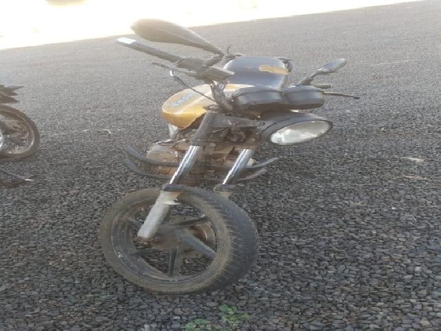 Lote 54 · DAFRA/SPEED 150 2009 — sucata