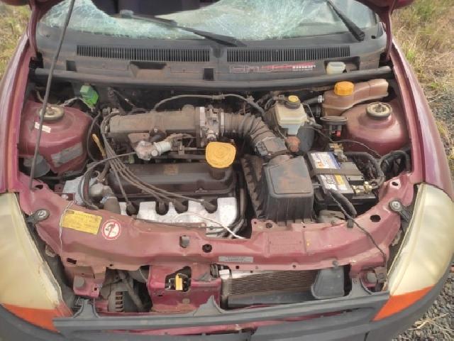 Lote 70 · FORD/KA 1999 — sucata