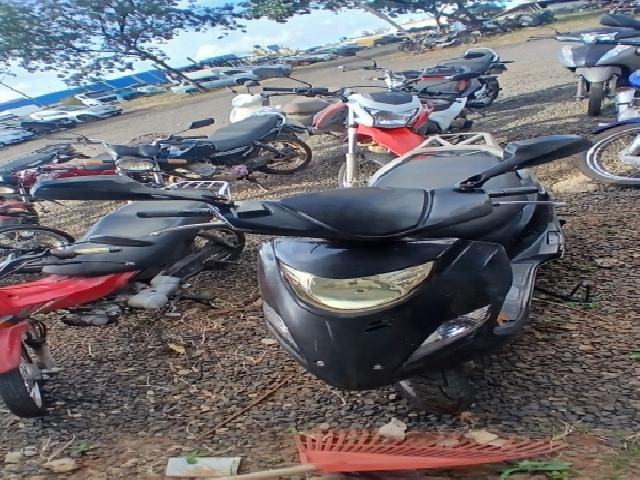 Lote 5 · JTA/SUZUKI Burgman I 2012 — conservado