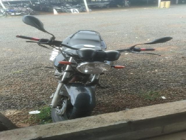 Lote 31 · YAMAHA/FAZER YS250 2008 — conservado
