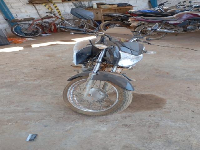 Lote 21 · Honda/CG150 Fan Esdi 2014 — Sucata