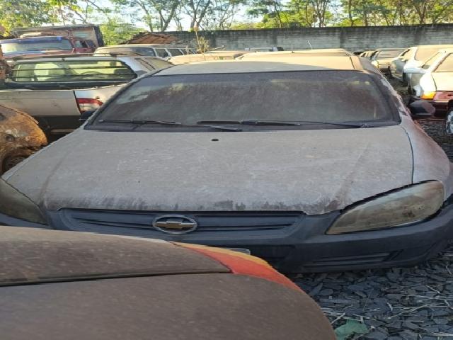 Lote 12 · GM/CELTA 4P LIFE 2008 — conservado