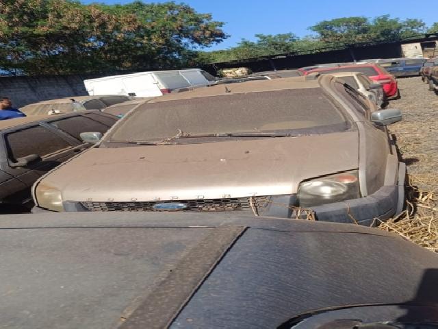 Lote 17 · FORD/ECOSPORT XL 1.6FLEX 2006 — conservado