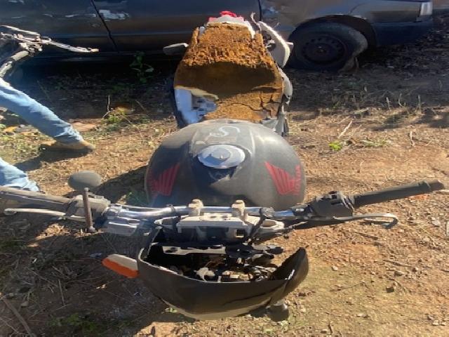 Lote 43 · HONDA/CB 300R 2011 — sucata
