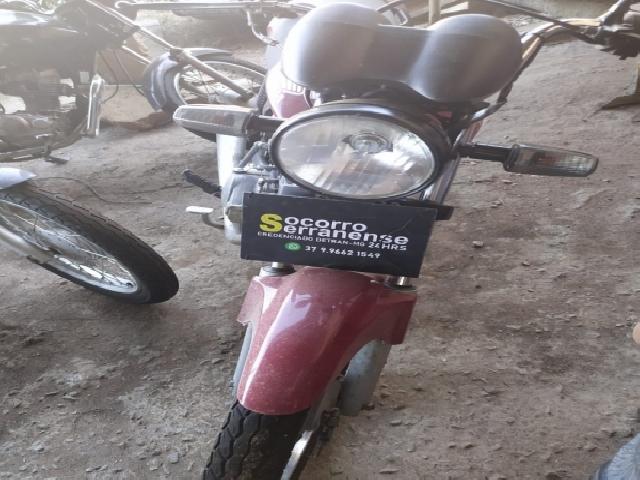 Lote 19 · HONDA/CG 150 TITAN KS 2006 — conservado