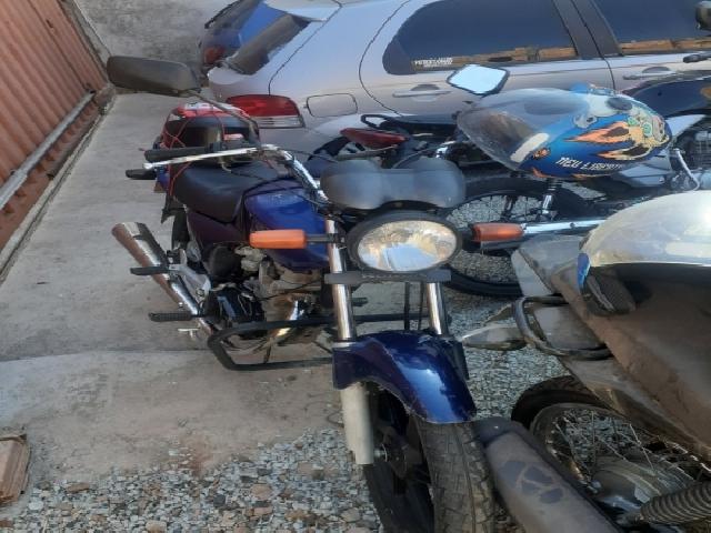 Lote 16 · HONDA/CG 150 TITAN ESD 2005 — conservado