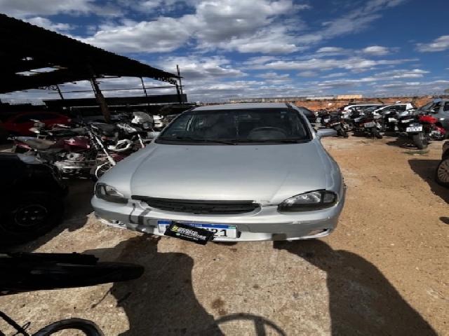 Lote 35 · GM/CORSA WIND 2001 — conservado