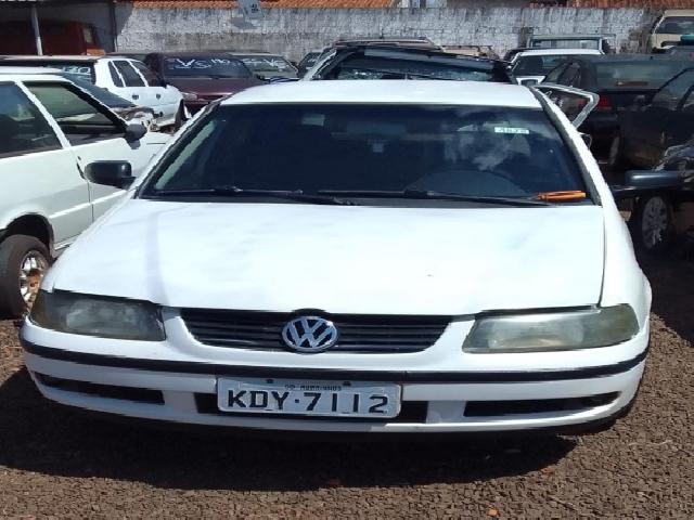 Lote 79 · VW/GOL 16V 2000 — sucata