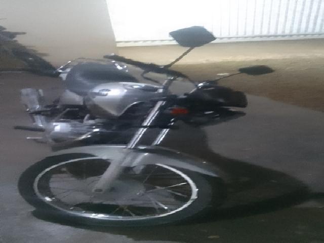 Lote 25 · HONDA/CG 150 TITAN KS 2008 — conservado