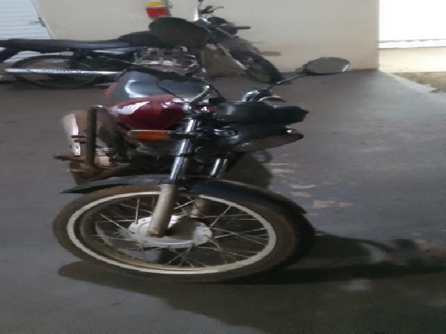 Lote 12 · HONDA/CG 125 FAN KS 2009 — conservado