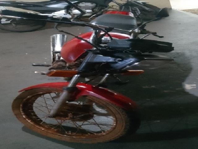 Lote 56 · HONDA/CG 125 TITAN 1996 — sucata