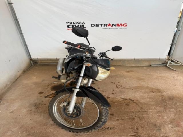 Lote 9 · HONDA/CG150 FAN ESDI 2014 — conservado